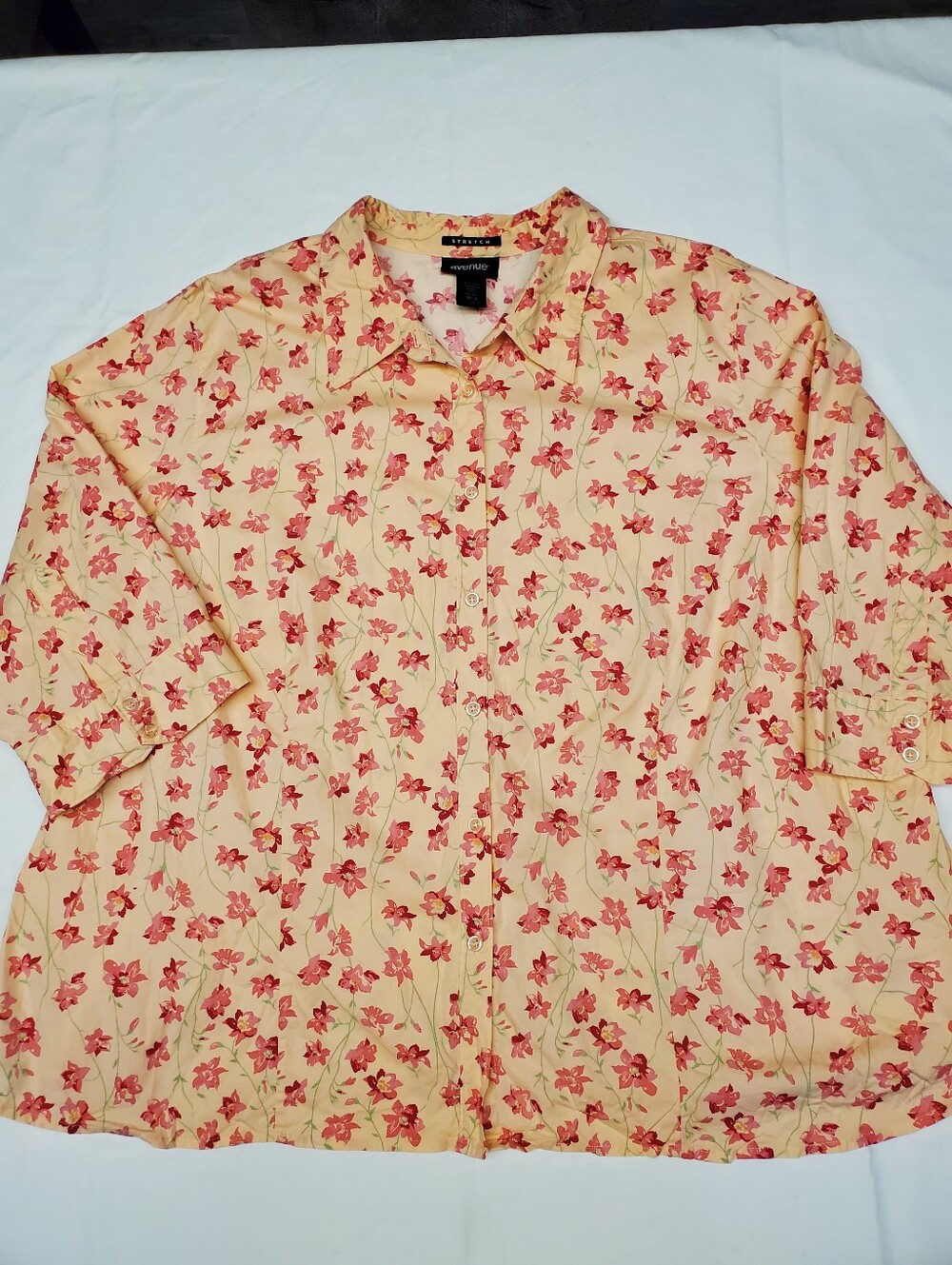 Avenue Plus Size 30/32 Peach Floral Button Down Shirt Stretch 3/4 Sleeve